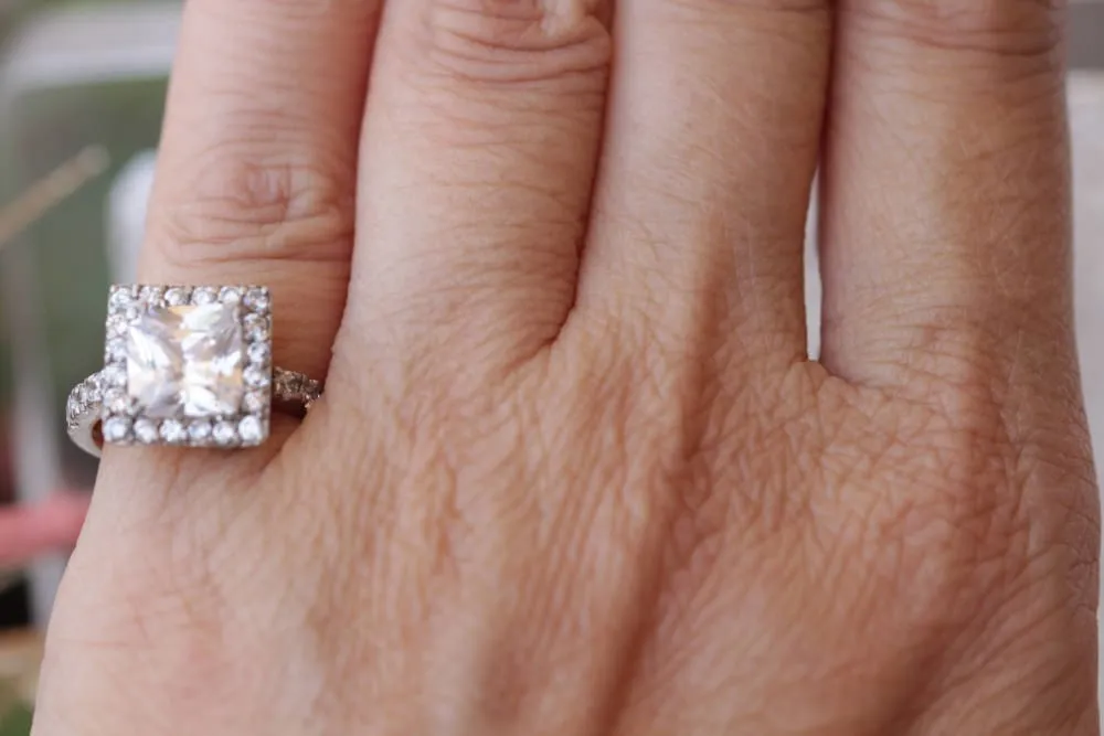SILVER SQUARE RING