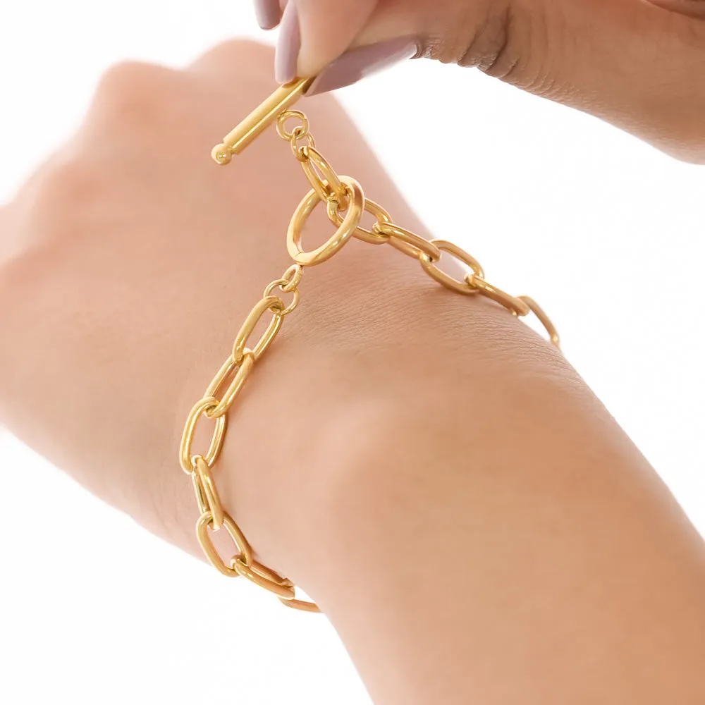 Sleek Chain Bracelet