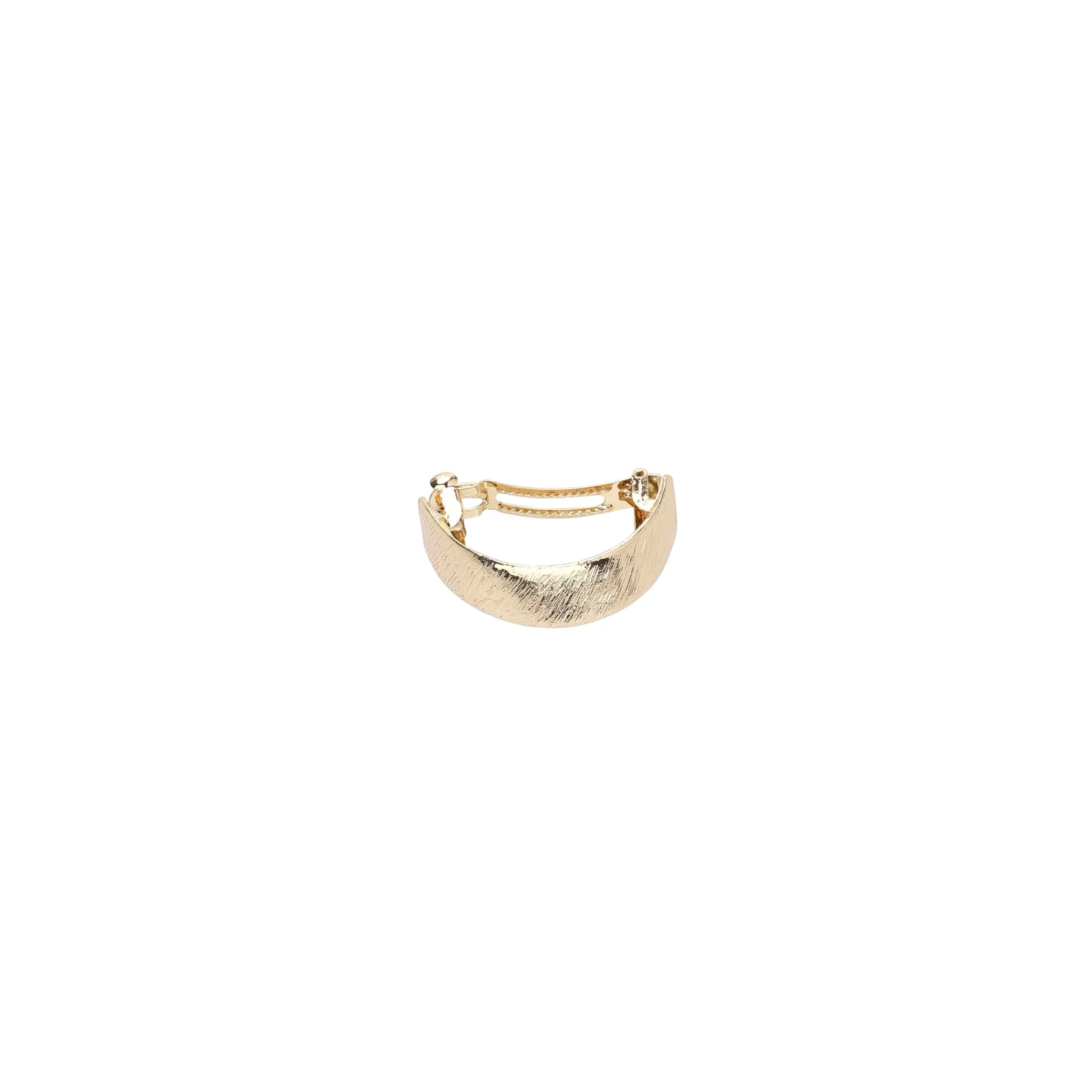 Textured Metal Bar