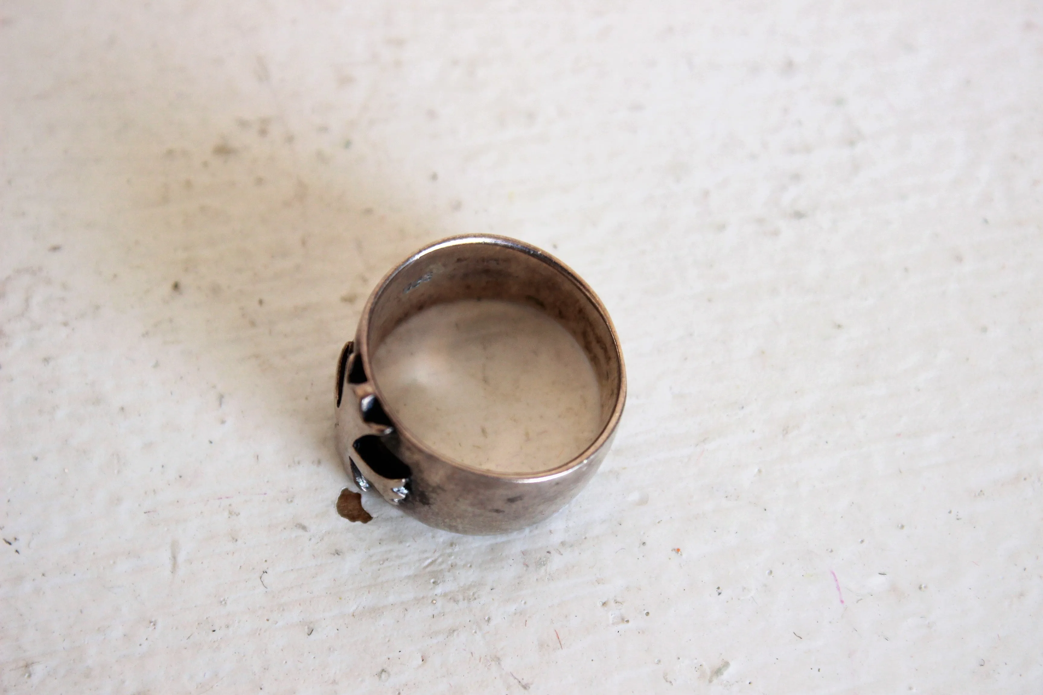 Vintage 1990s Sterlng Silver Medieval Heraldic Ring
